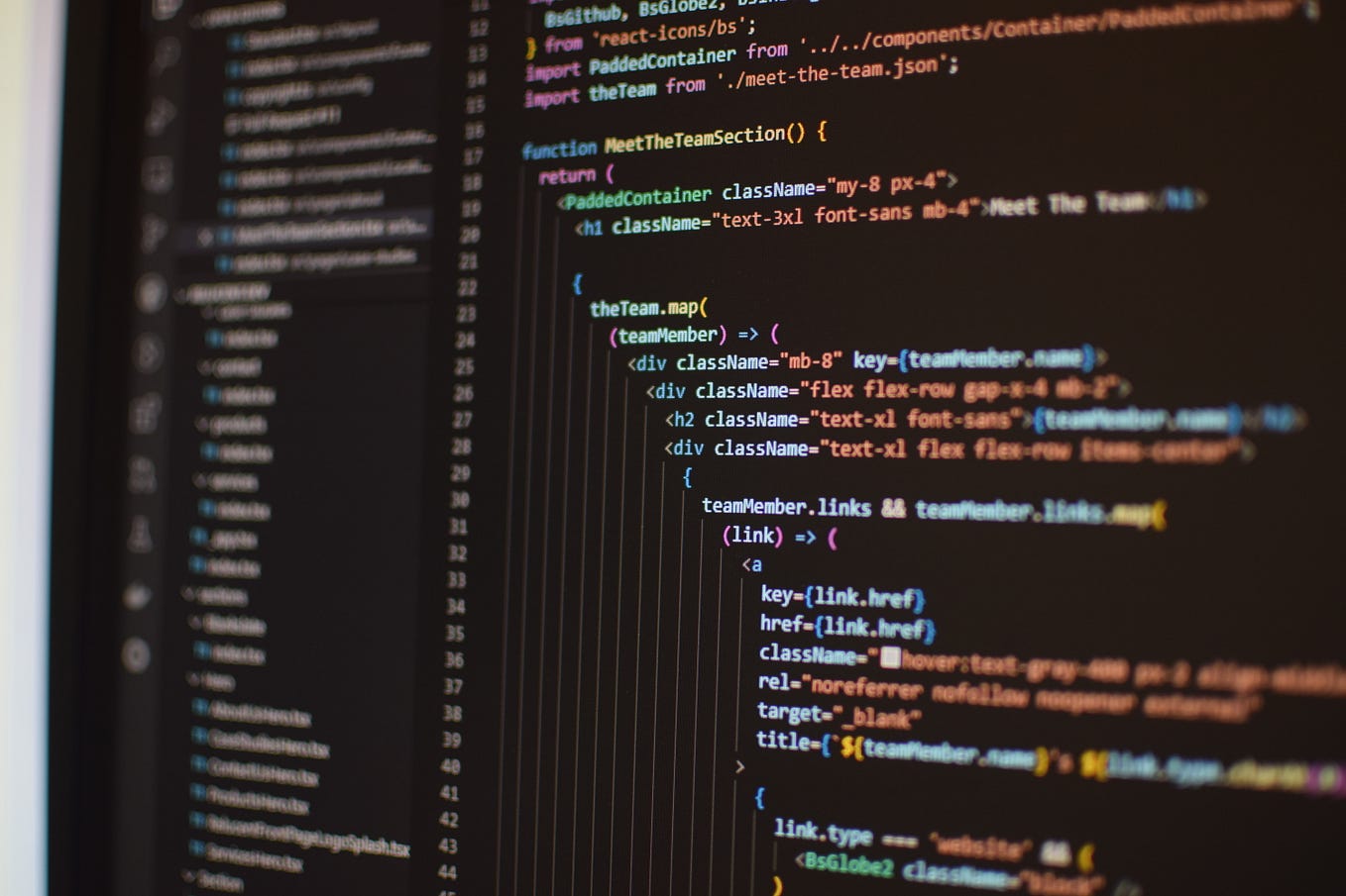 Imagem de fundo com código de Next.js.